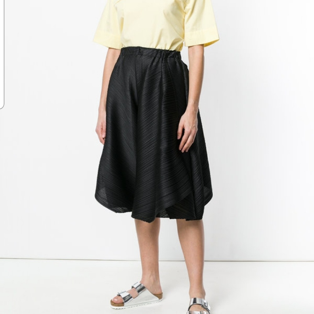 Issey Miyake Pleats Please Crop Pants